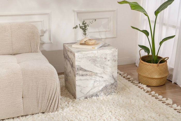 Tavolino da salotto Imogen, Tavolo basso da caffè, Portariviste per divano, Ripiano da soggiorno, 45x45 h50 cm, Marmo