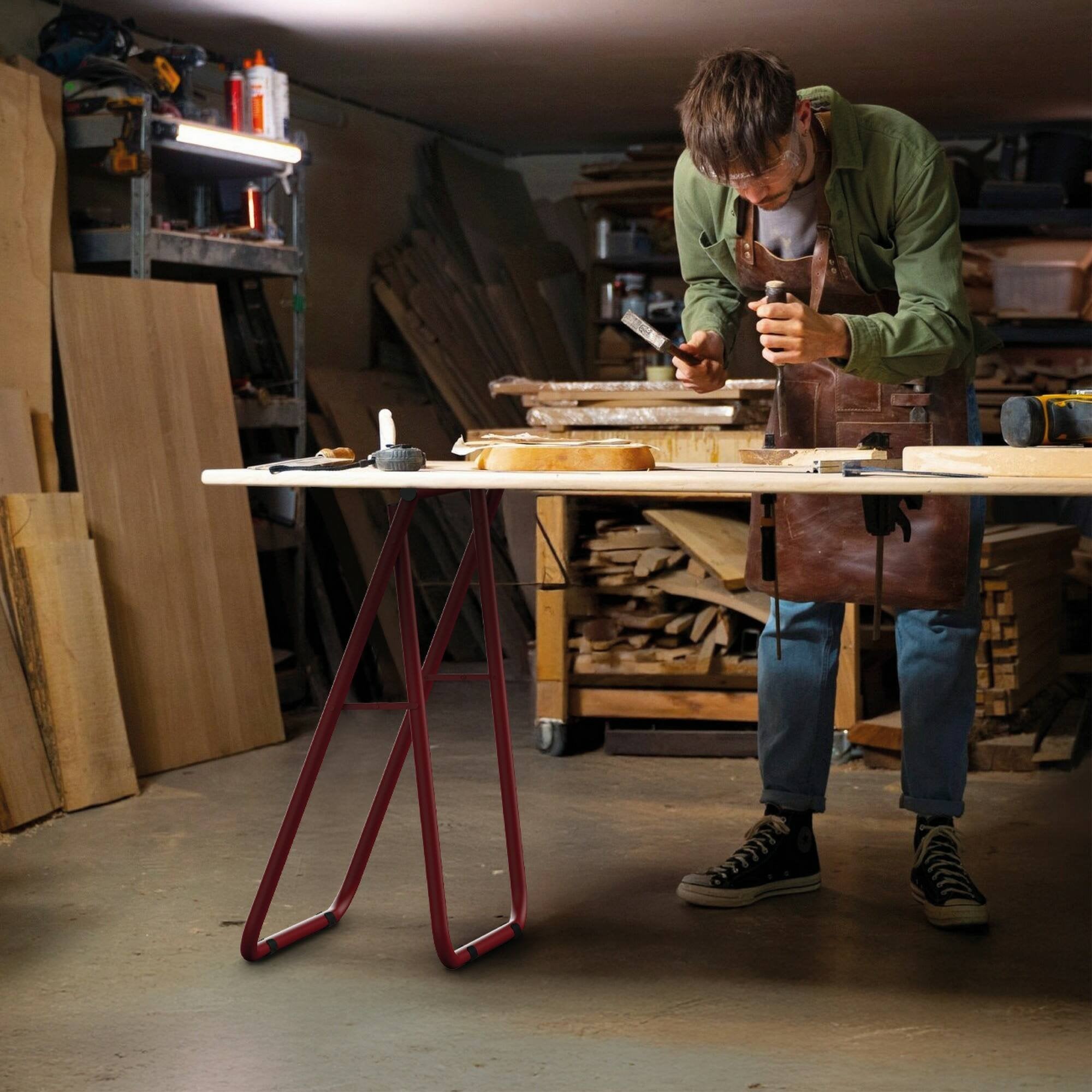 Cavalletto Osimo, Complemento d'arredo, Articolo decorativo, Accessorio d'arredo, 62x35 h75 cm, Rosso