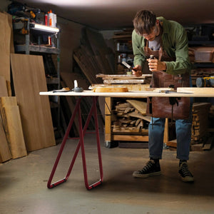 Cavalletto Osimo, Complemento d'arredo, Articolo decorativo, Accessorio d'arredo, 62x35 h75 cm, Rosso