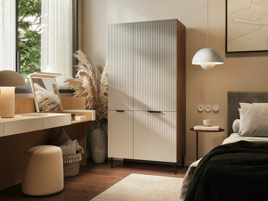 Guardaroba 2 ante Intelvi, Mobile multifunzionale con sei ripiani interni e una barra appendiabiti, Finitura effetto cannettato, 90x52 h185 cm, Beige