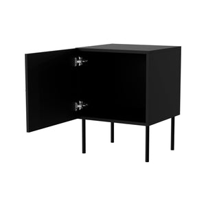 Set di 2 comodini Crecchio, Comò basso con anta battente e vano interno, Finitura effetto liscio con dettaglio geometrico, 45x39 h59 cm, Nero