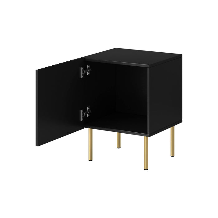 Set di 2 comodini Farini, Comò basso con anta battente e vano interno, Finitura effetto cannettato, 45x40 h51 cm, Nero