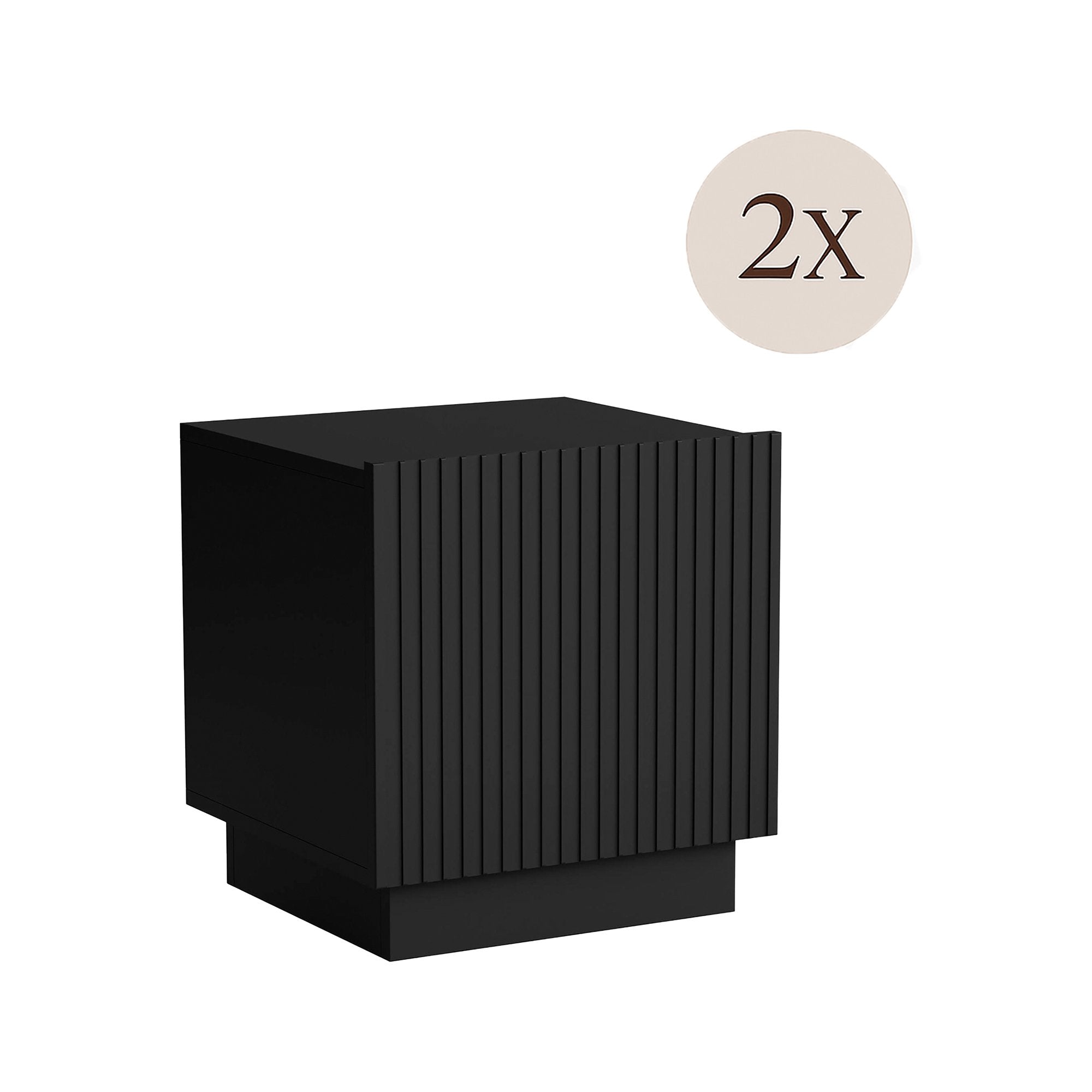 Set di 2 comodini Revo, Comò basso con anta battente e vano interno, Finitura effetto cannettato, 47x40 h45 cm, Nero