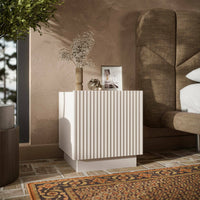 Comodino Revo, Com basso con anta battente e vano interno, Finitura effetto cannettato, 47x40 h45 cm, Beige