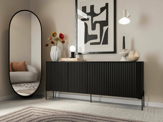 Credenza Laion, Madia da salotto con quattro ante battenti, Rialzata da terra, 190x40 h80 cm, Nero