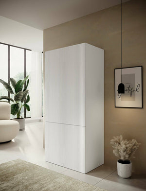 Guardaroba 2 ante Caiazzo, Mobile multifunzionale con due ripiani interni e barra appendiabiti, Finitura effetto cannettato, 90x56 h199 cm, Bianco