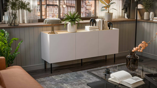 Credenza Verrone, Madia da salotto con tre ante battenti e vani interni, Rialzata da terra, 150x40 h70 cm, Beige e Rovere