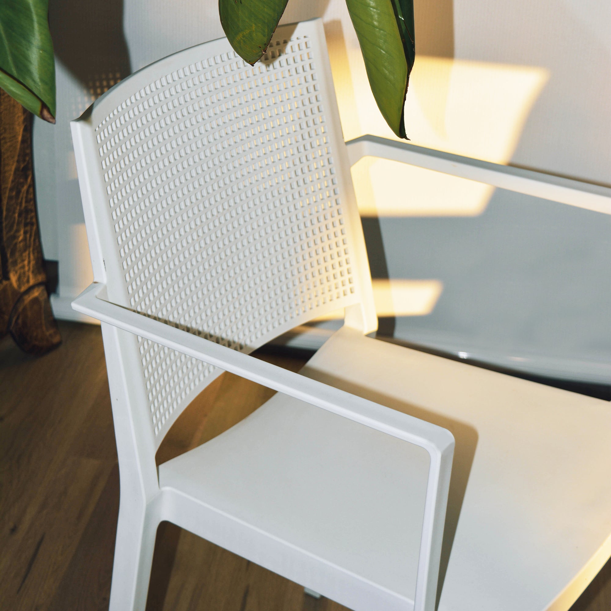 Set Da 4, Poltrona Noemi In Polipropilene Bianca