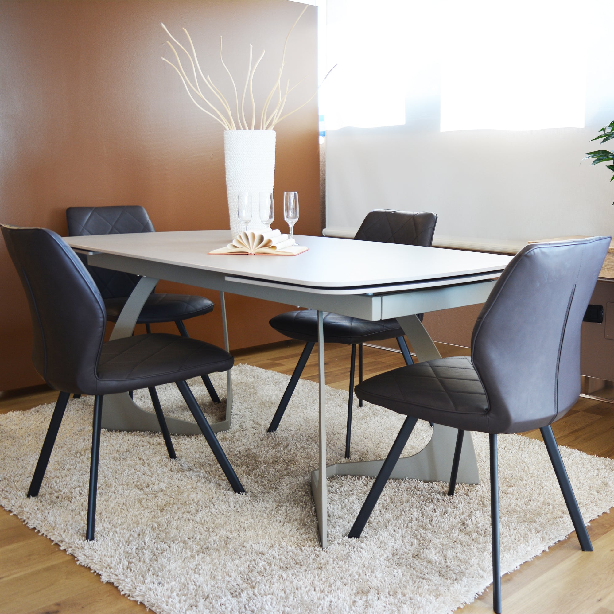 Tavolo Madison Grigio Chiaro C/Gambe Antracite