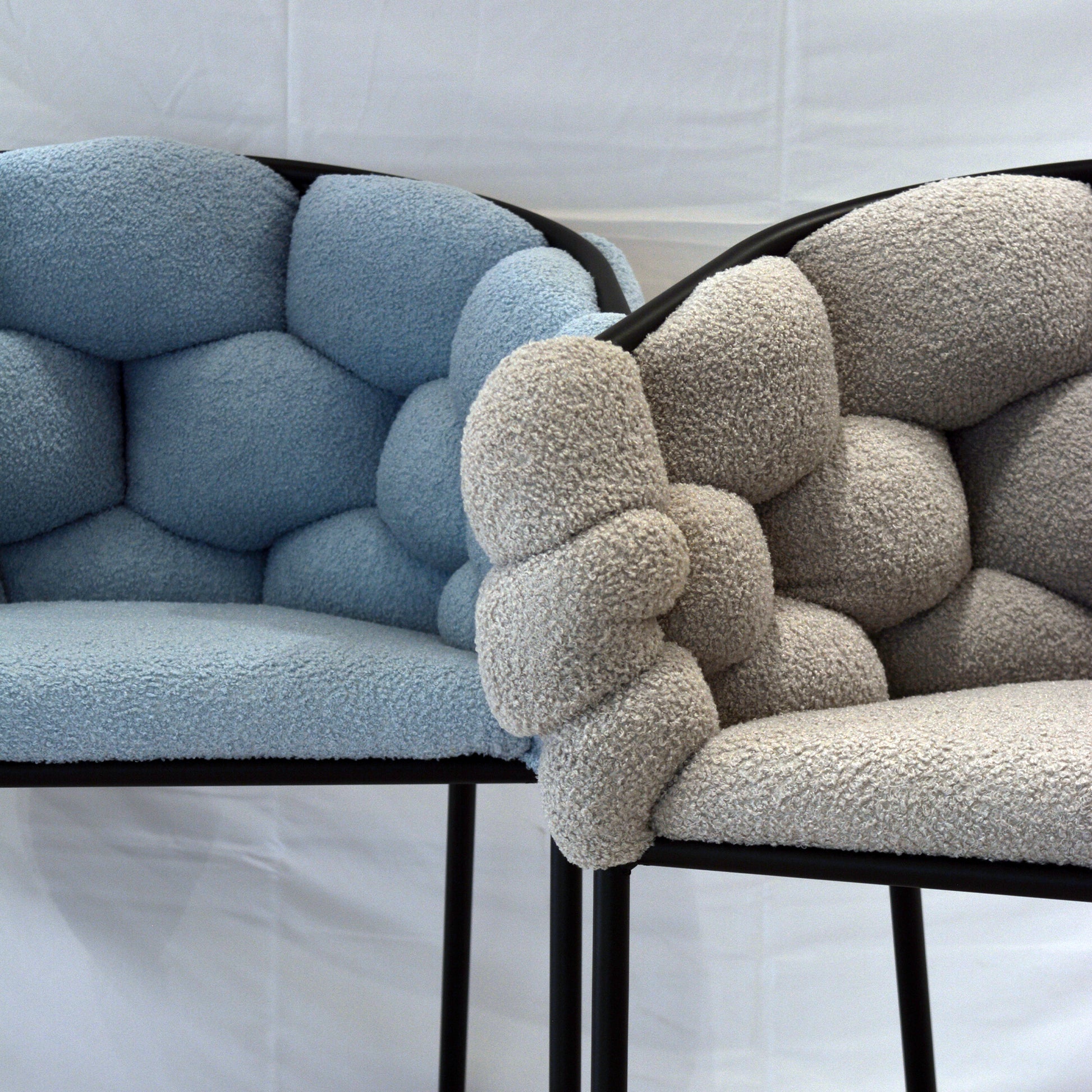 Set Da 2, Poltrona Florence Boucle' Azzurro Gambe Nere