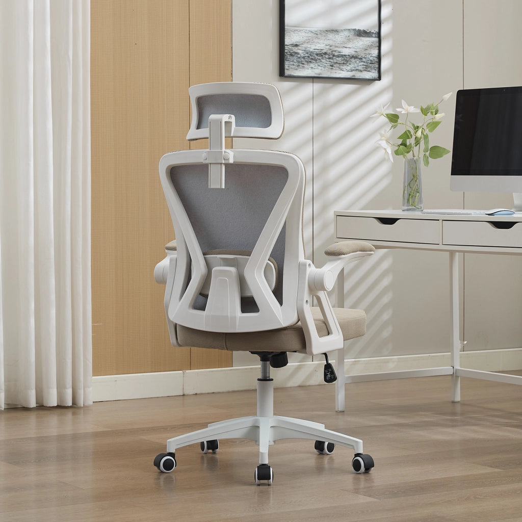 Sedia da ufficio ergonomica in rete traspirante con braccioli ribaltabili e altezza regolabile, in tessuto imbottito kaki