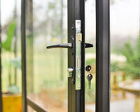 Serra Da Giardino in Policarbonato 608x304x285 cm- colore Nero Canopia ARIA Ibrida