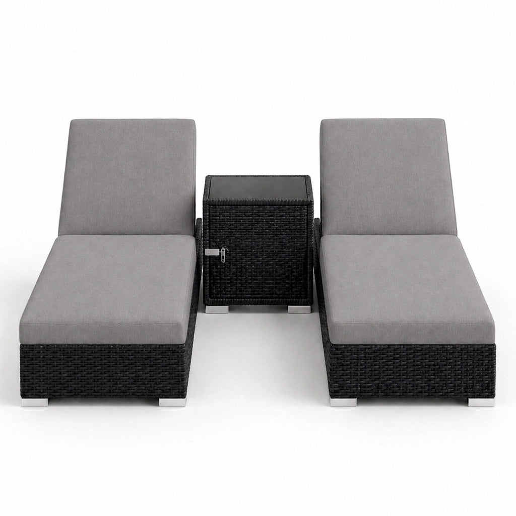 Set 2 Sdraio Prendisole in Polyrattan con Tavolino Contenitore e Cuscini Schienale Reclinabile 5 Posizioni Arredo Giardino Piscina 184x60x21 Cm Nero Grigio