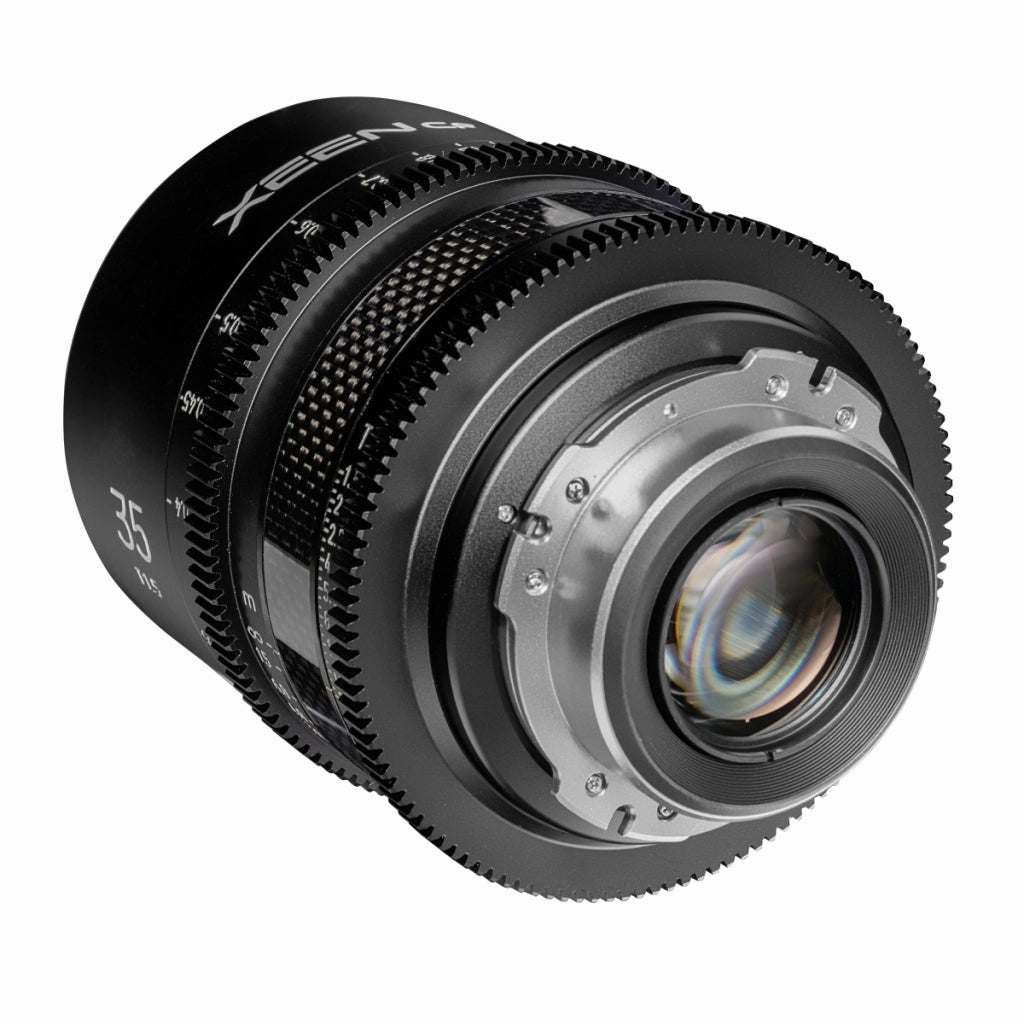 XEEN CF Cinema 35mm T1.5 PL formato pieno