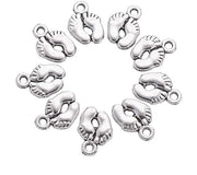 Hangers per impronta del piede in argento antico - 50 pezzi - Miniature per creare gioielli - Duraturo - Adatto per babymoon - 14mm x 10mm