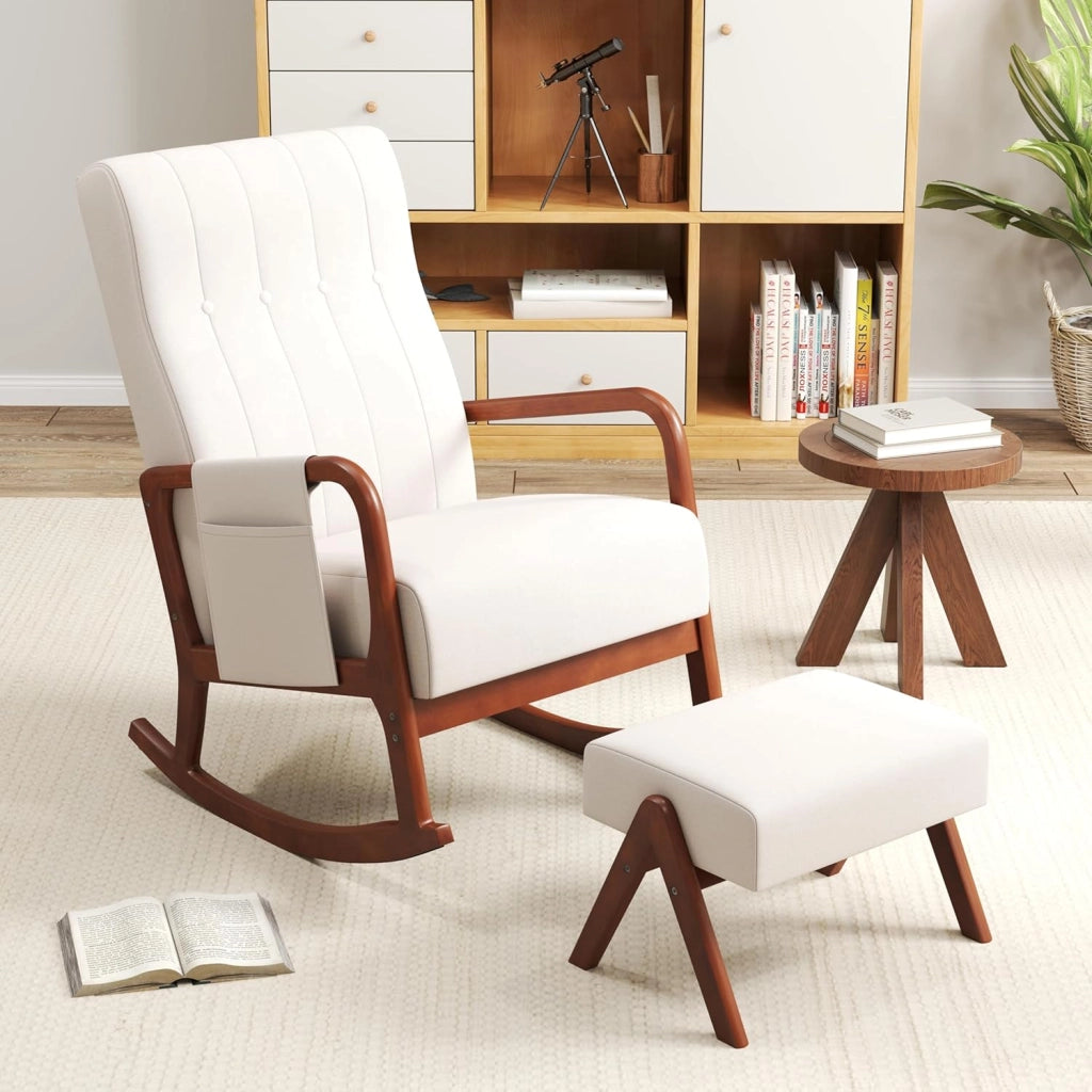 Poltrona a dondolo, Poggiapiedi, Sedia a dondolo, Braccioli confortevoli, Telaio in Legno di Eva, Schienale Curvo, Tasca Laterale Rimovibile, Sedia da Soggiorno, Carico 150 kg, Beige