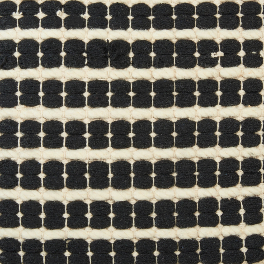 Set di 2 cuscini decorativi in cotone bianco e nero 45 x 45 cm federa motivo a quadri con imbottitura in poliestere