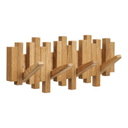 Appendiabiti da parete Caltra in rovere FSC — design scultura