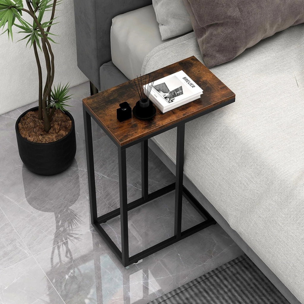 Tavolino a Forma di C per Divano e Letto, Tavolino Basso con Struttura in Metallo, Tavolino da Salotto e Camera da Letto, 45,5 x 25,5 x 64 cm (Marrone)