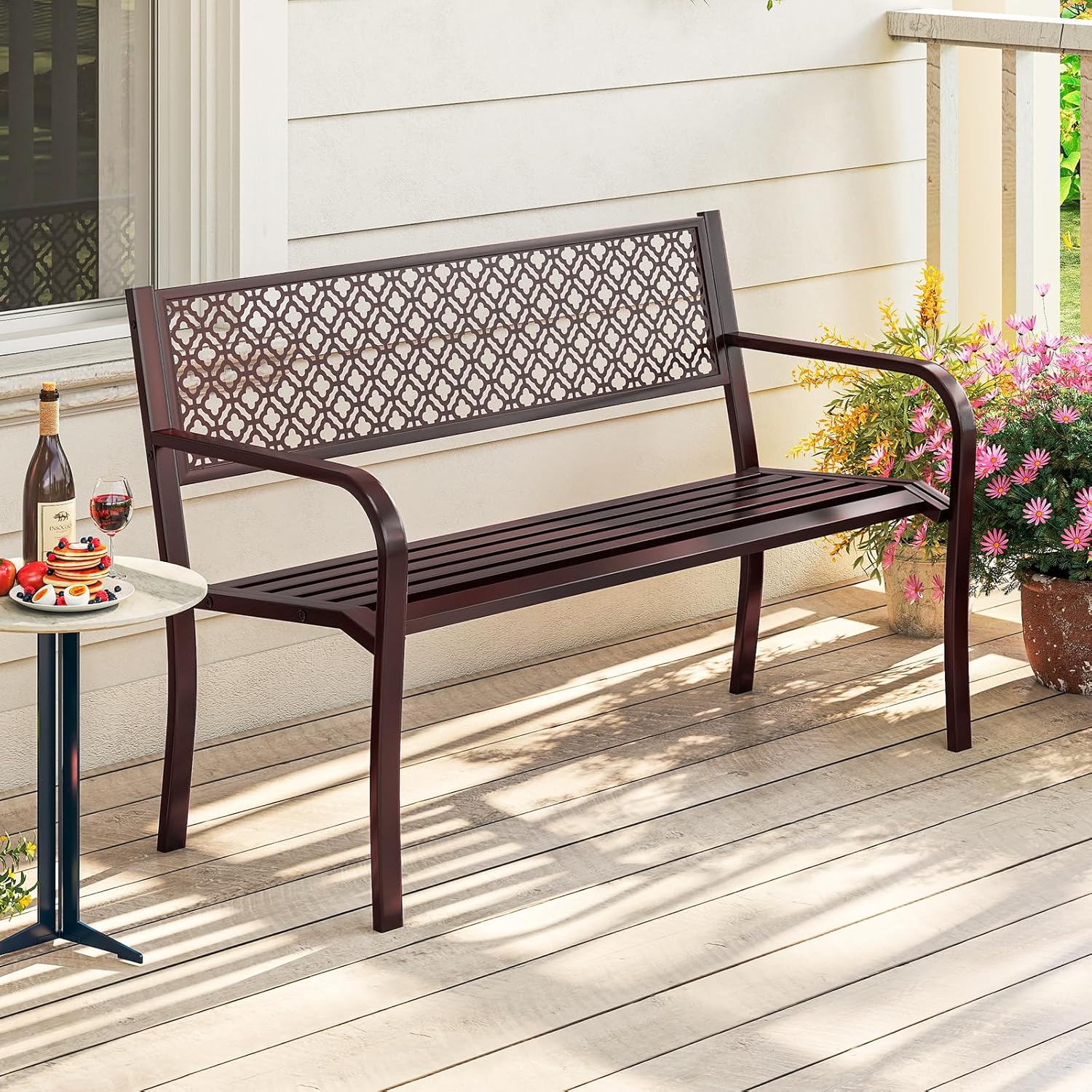 Panchina da Esterno 2-3 Posti, Panca in Metallo con Schienale Motivo Geometrico, Braccioli e Seduta a Doghe, Sedia Moderna per Parco, Cortile e Giardino (Bronzo, 127 x 59 x 82 cm)