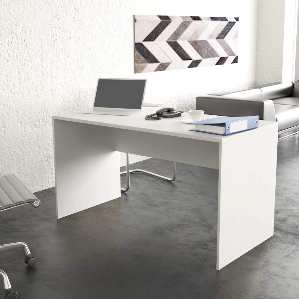 Scrivania Moderna effetto Legno in Legno Composito cm 135x74x67 - WINSTON