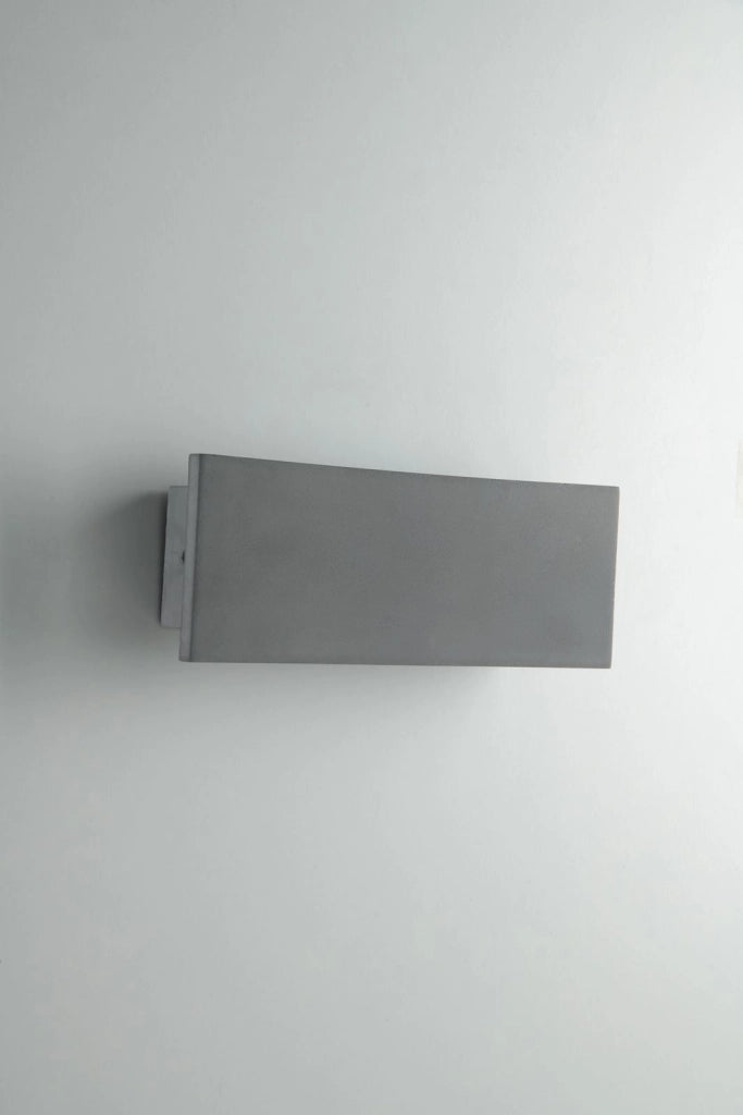 APPLIQUE LED PARKER GRIGIA 8,6W 1080LM 4000k IP65 30X4,5X10,2CM