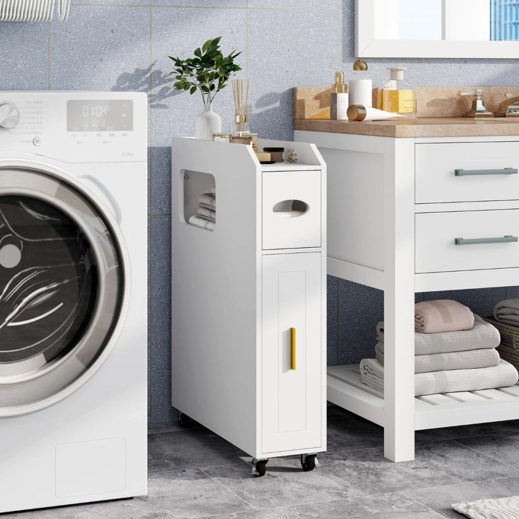 Organizzatore da 16 cm stretto e slim con portascopino e ruote con freno, Mobiletto da bagno piccolo per spazi ridotti Bianco