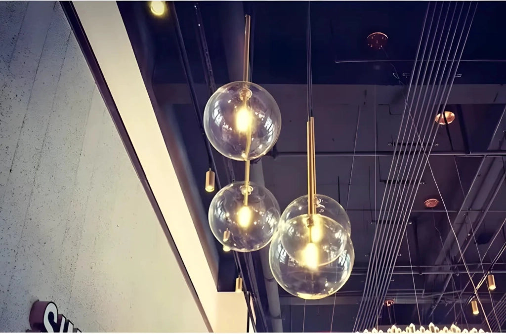 Lampada Da Soffitto A Sospensione Con Sfera Di Vetro 15cm APP1680-1CP