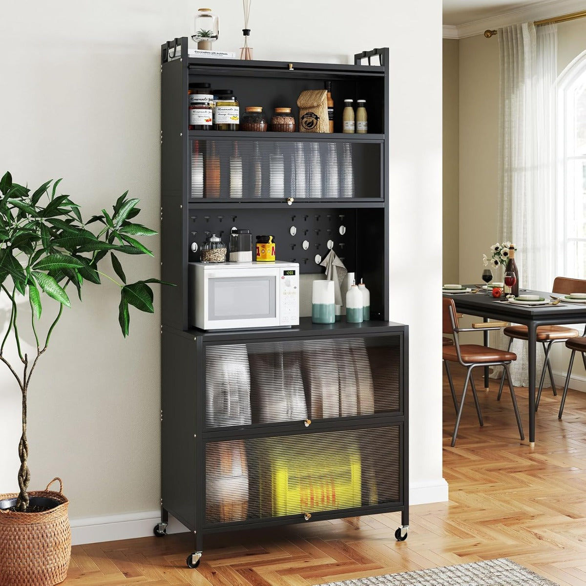 Armadio cucina 6 livelli buffet credenza, Porte ribalta supporto microonde pannello forato ganci Nero-Credenze buffet