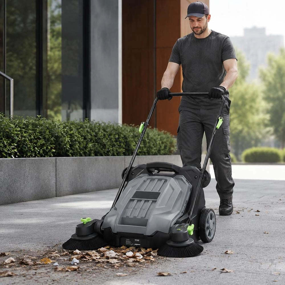 Hand-operated Floor Sweeper With A 65 Cm Width And A 19 L Waste Container