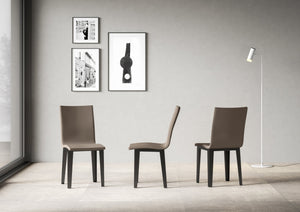 Sedia 40/44x42x86 cm Armida gambe Antracite in Similpelle Tortora