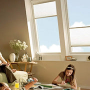 Tenda Pliss.78X 98 Bco/Grg Elettrica x M04- Velux Italia