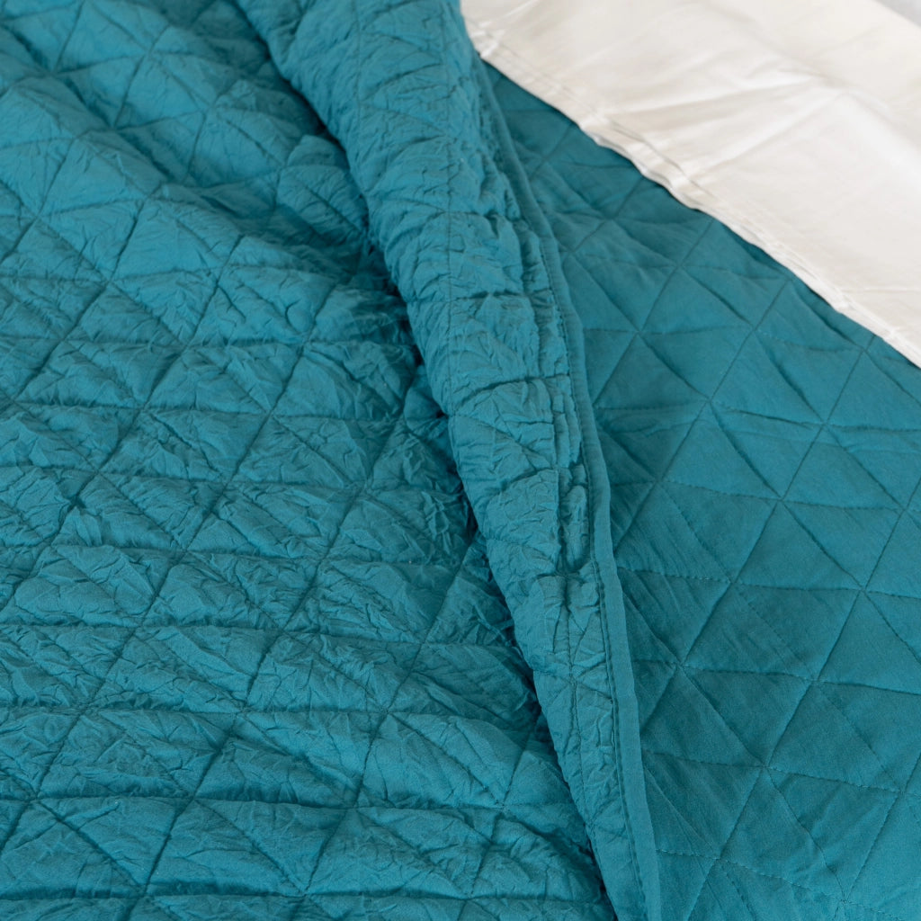 Copriletto Trapuntato Matrimoniale 250x250 cm Effetto Stropicciato, Trapunta Leggera con Imbottitura in Microfibra Anallergica 100 g/m², Copriletto Moderno per Mezza Stagione e Arredo Camera Azzurro