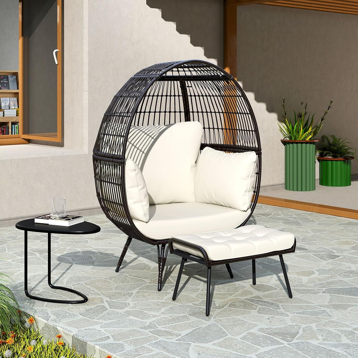 Sedia a Uovo con Poggiapiedi, Poltrona in Rattan con Struttura in Metallo e Cuscini Morbino, Portata 205 kg, Poltrona Relax per Soggiorno, Giardino, Patio e Terrazzo