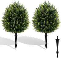 Set di Alberi Sferici Artificiali di Cipresso 61 cm, 2 Pezzi di Arbusti Finti di Cedro con Picchetto per Terreno, Piante Ornamentali Finte Resistenti al Sole per Decorazione Interna & Esterna
