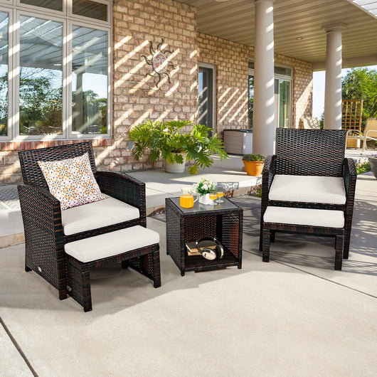 Salotto da Giardino in Rattan, Set da 2 Poltrone e 2 Poggiapiedi e 1 Tavolino da Caffè, Carico Massimo per Sedia 160 kg, Carico del Tavolo 30 kg, 2 Colori (Bianco)