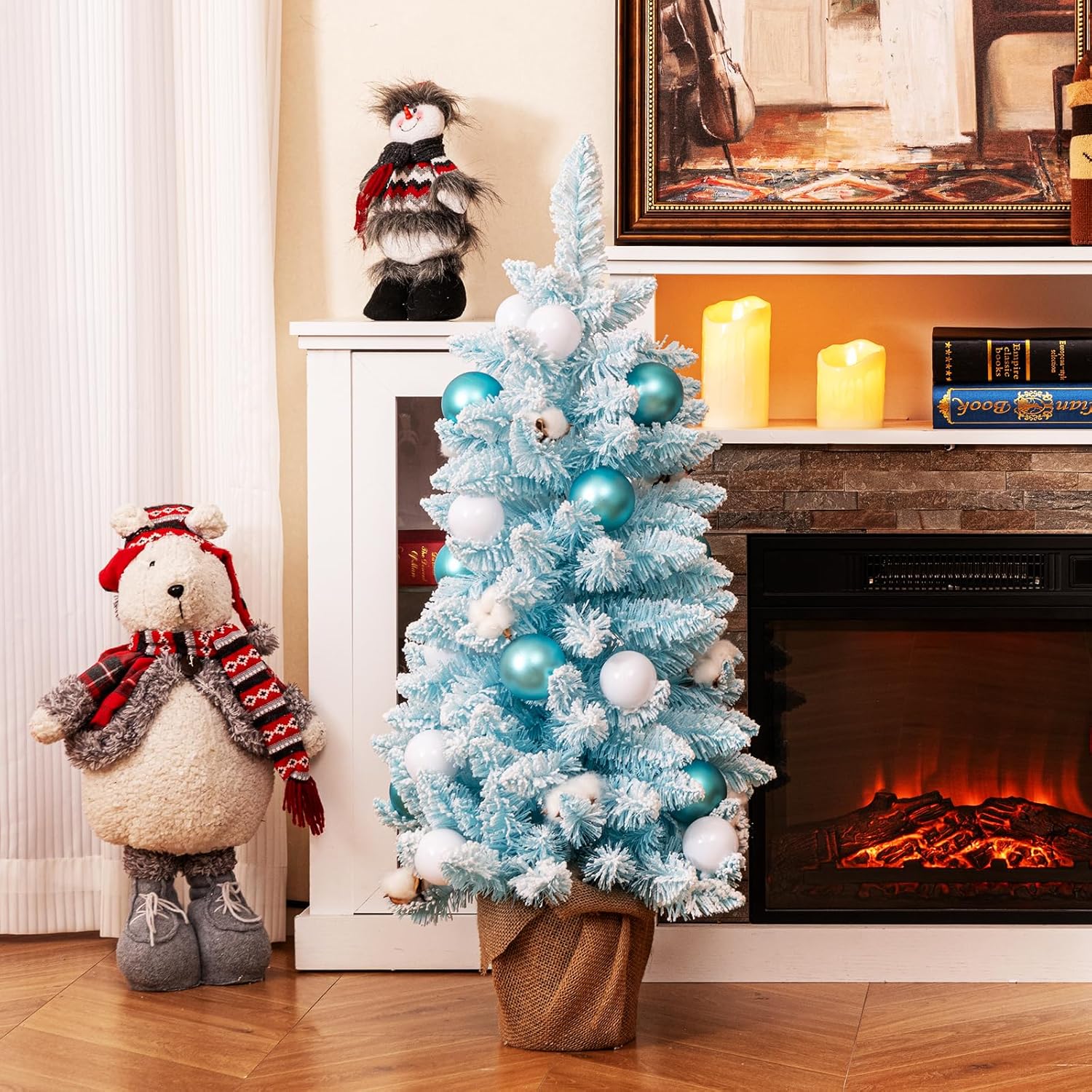 Albero di Natale Artificiale Mini 90 cm, Albero di Natale Innevato da Tavolo con 12 Palline di Cotone Naturale, 24 Palline Decorative e Rami Imbiancati, Decorazione per Feste (Celeste)