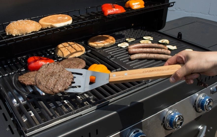 Campingaz 30869 set 3 pezzi manico in legno utensili spatola, una pinza ed un forchettone