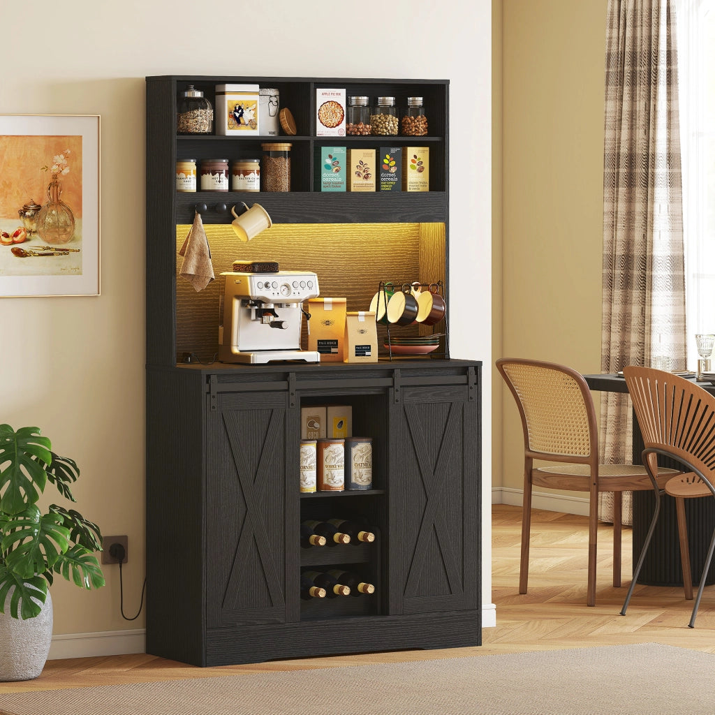 Credenza da Cucina Alta Stile Rustico con 2 Armadietti. Portabottiglie. Prese di Ricarica e Luci LED. Nero