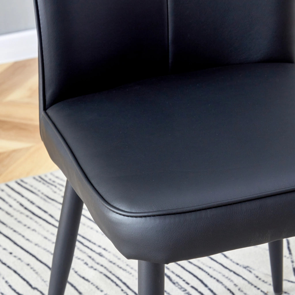 Sedia da Pranzo Set da 2 con Schienale Ergonomico, Piedini Regolabili Antiscivolo, in PU e Metallo Nero