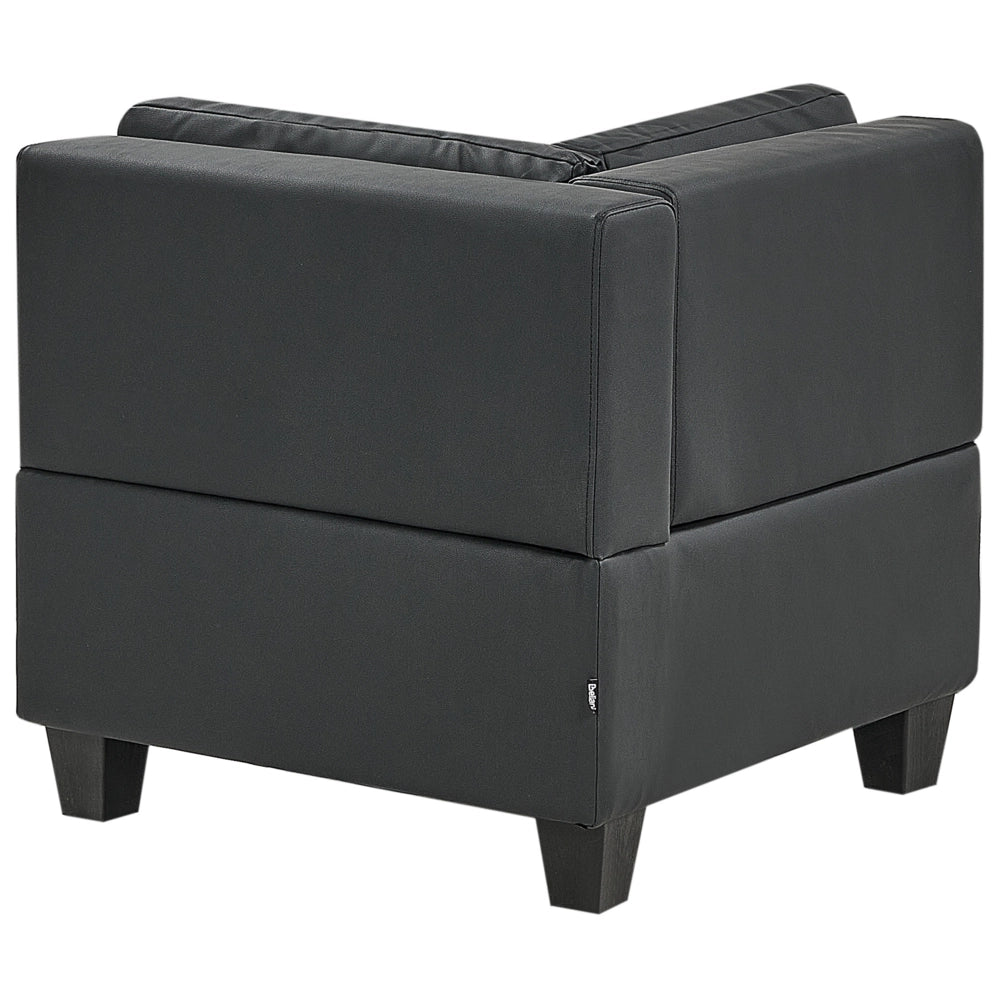 Divano componibile 4 posti imbottito in tessuto nero con gambe nere schienale imbottito lato sinistro con pouf stile moderno