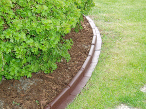 La bordatura di decorazione in plastica per il prato, MARRONE â€“ 5 m di lunghezza x 6 cm 