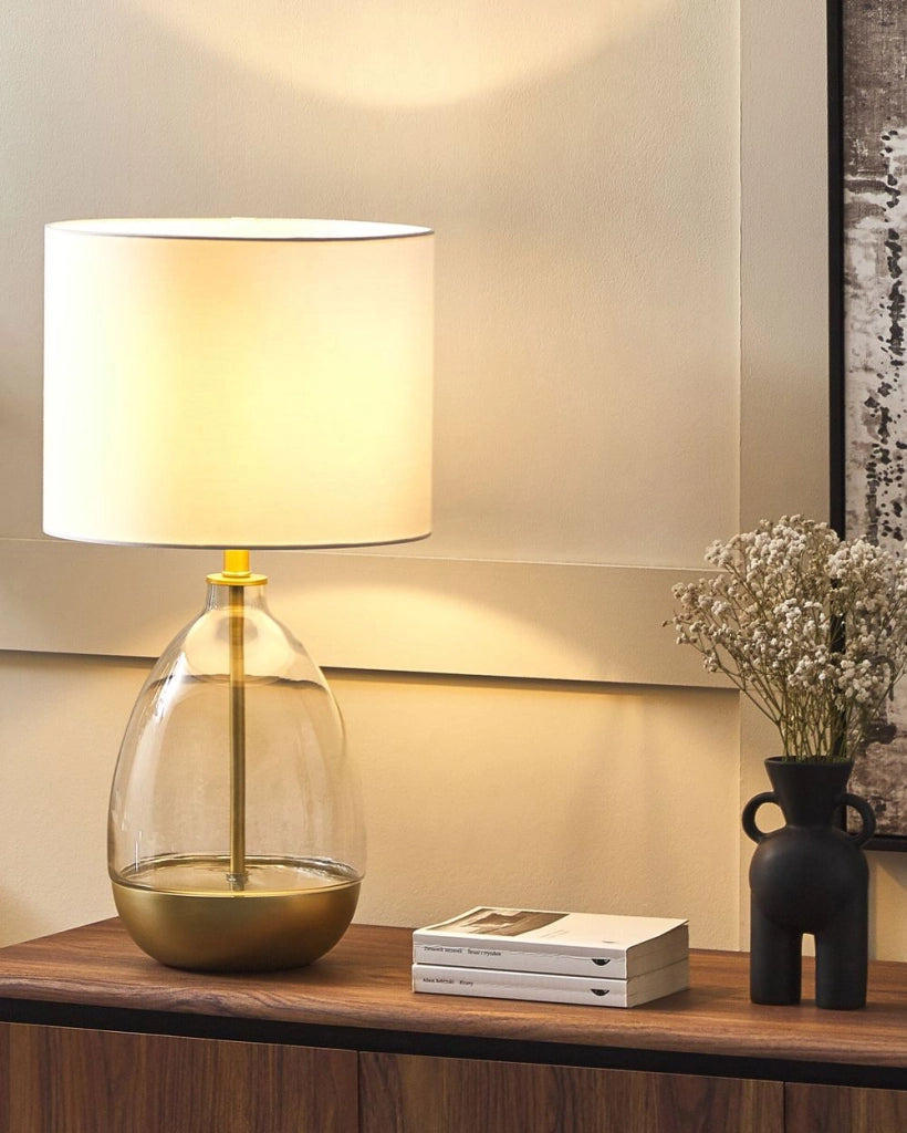 Lampada da tavolo bianca con base in vetro trasparente Paralume impero bianco da comodino con decorativo