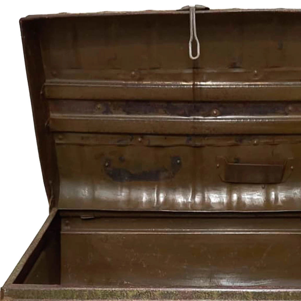 Valigia artigianale in metallo, 67x37x25h cm