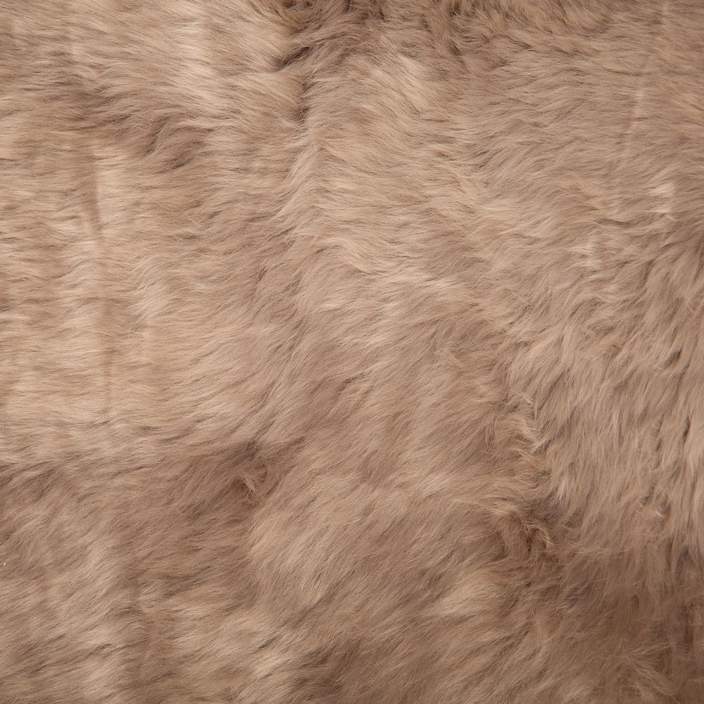 Tappeto in pelle di pecora marrone chiaro 65 x 110 cm a pelo lungo naturale in stile rustico