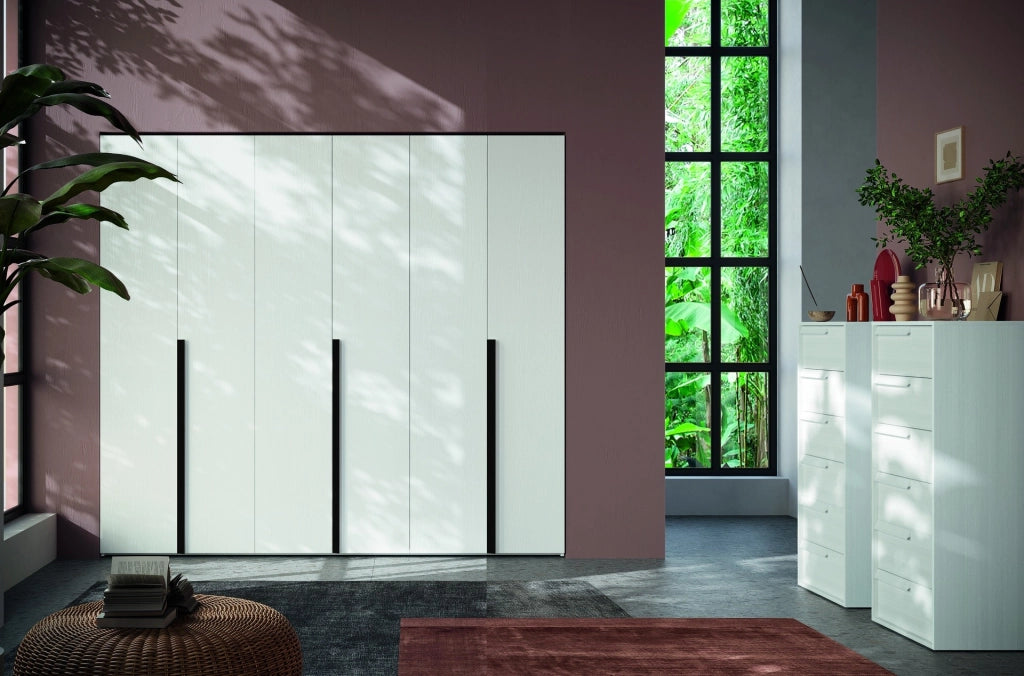Armadio Coco 6 ante battenti colore bianco Portland e maniglie nere opache