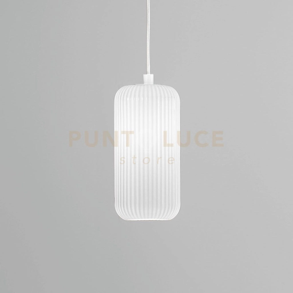 RAIKA V/P - VETRO SOFFIATO BIANCO OPALE CON DECORAZIONE COSTE VERTICALI D.12,3CM