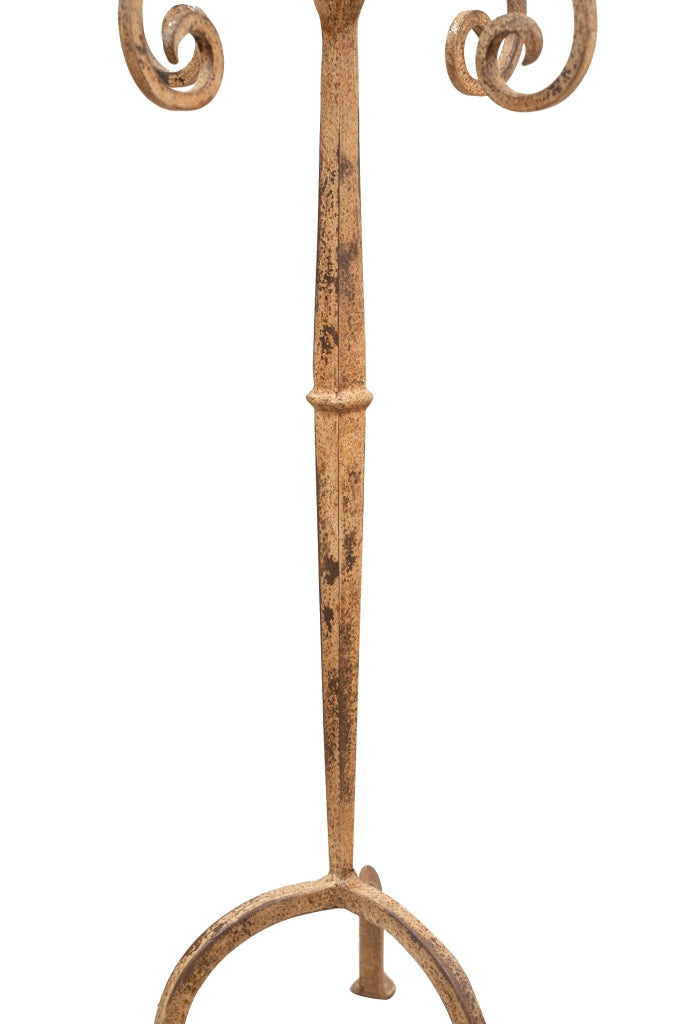 Biscottini Candeliere piantana in ferro battuto lavorato a mano finitura crema anticata L49XPR49XH94 cm
