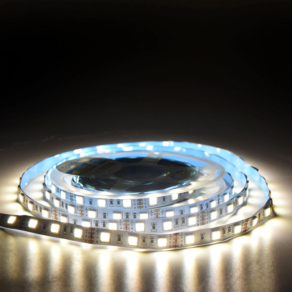 STRISCIA 120 LED/M LUCE NATURALE E FREDDA 12V DA 5 METRI - IP2O PER USO INTERNO FLESSIBILE E TAGLIABILE AD ALTA LUMINOSITA'