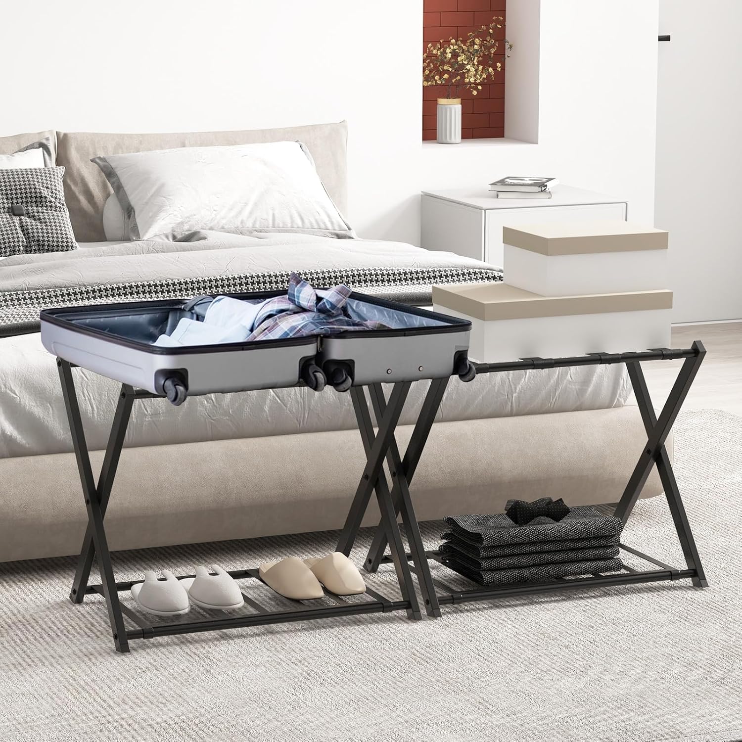 Portavaligie Pieghevole, Porta Valigie Poggia Bagaglio a 2 Ripiani, Cavalletto da Valigie, per Hotel e Viaggio, in Metallo, 68 x 43 x 56 cm (Nero 2)